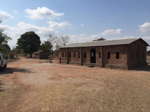 Kachere Light Baptist Church, Akuminyanga