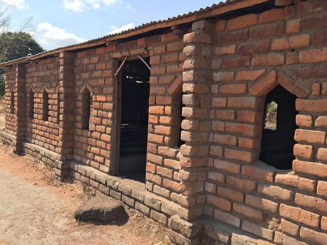 Kachere Light Baptist Church, Akuminyanga