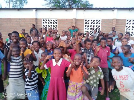Mpyupyu: educație pentru 135 de copii